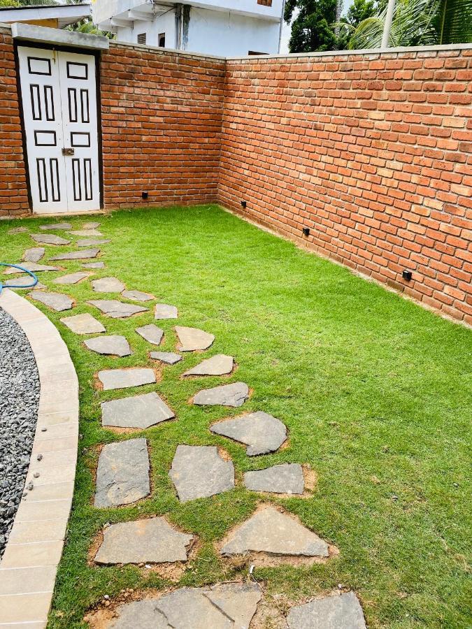 Thaprobana Villa Tangalle - Private Villa Exteriér fotografie